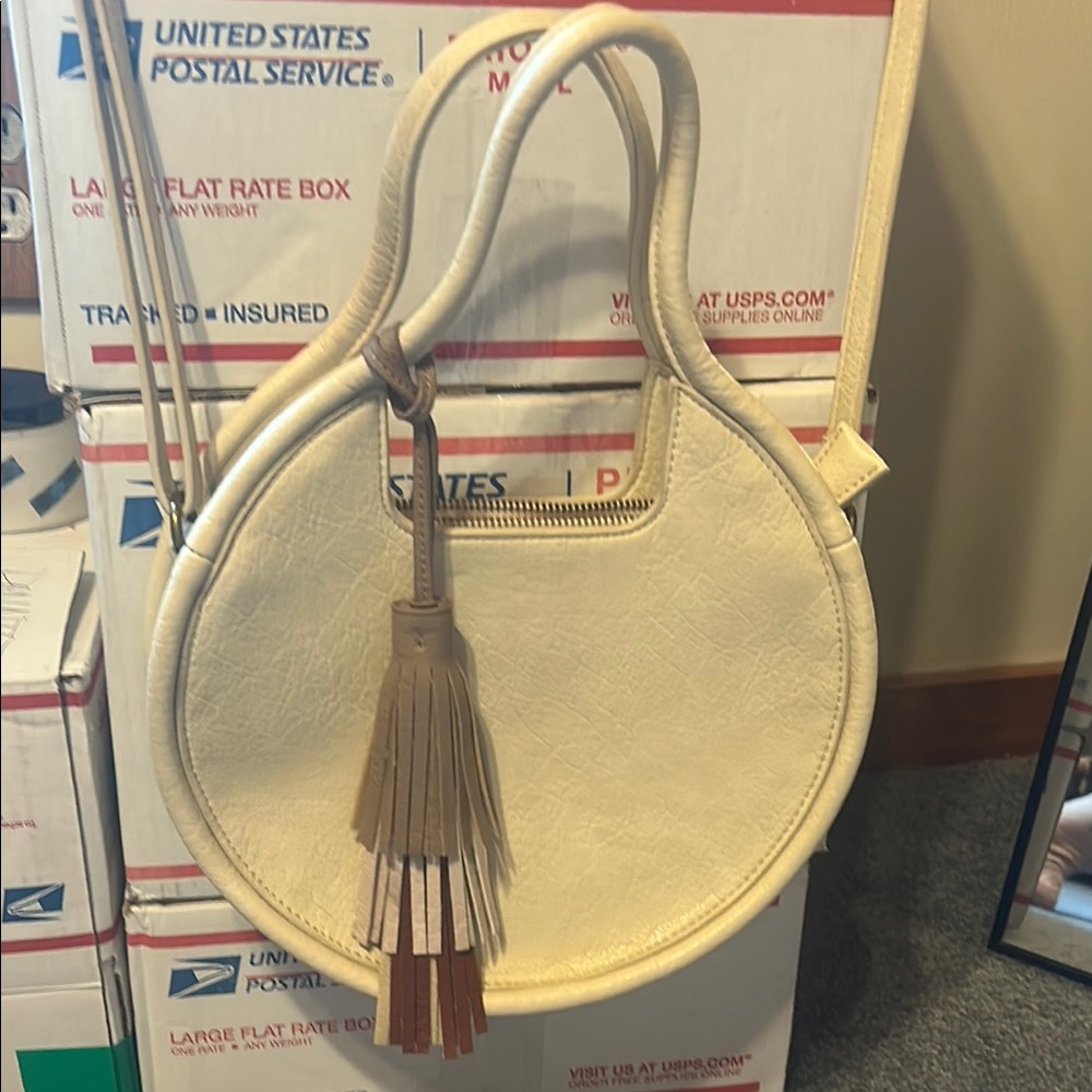 Cream Round Purse with Tassel Accent